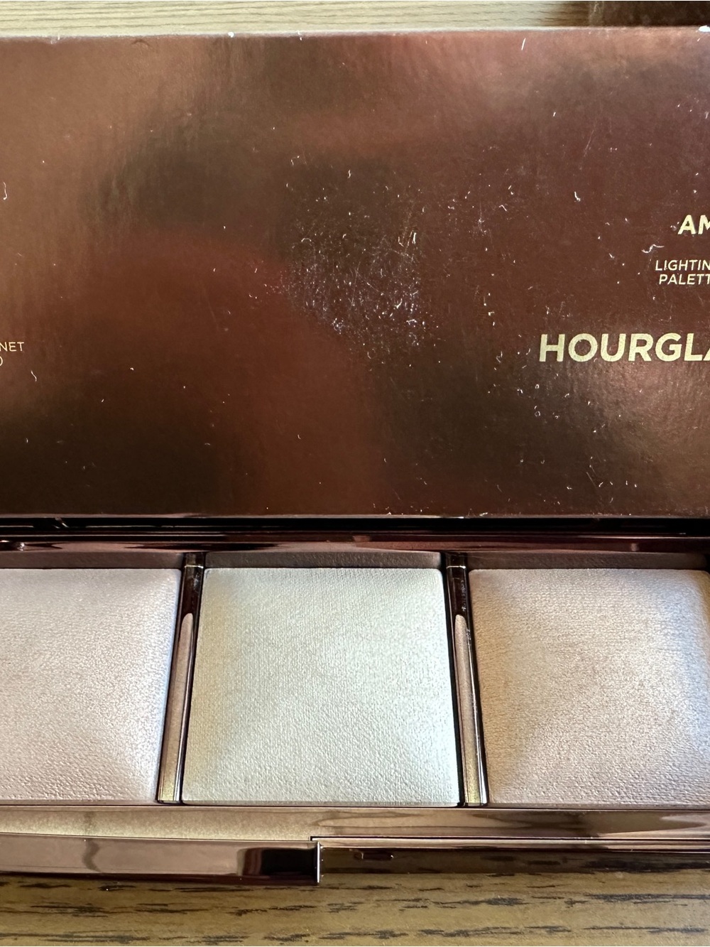 Hourglass Ambient Lighting Highlighter Trio - White, Champagne, Pearl